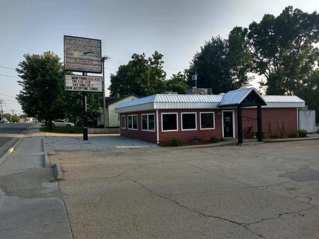 605 Jefferson Street - Photo 1