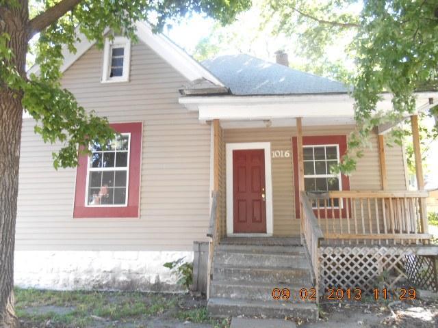 1016 Grant Avenue - Photo 1