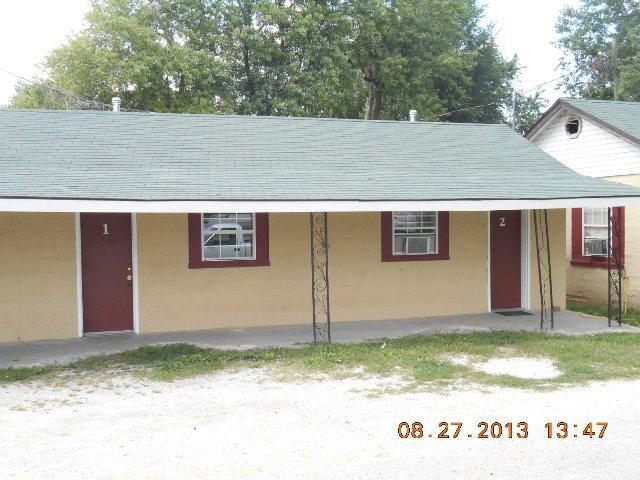 675 West Hwy 60 - Photo 1