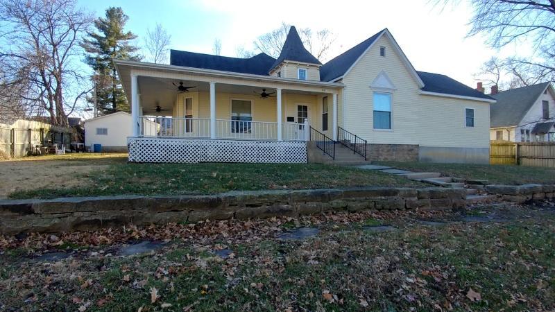 114 Hickory Street - Photo 1