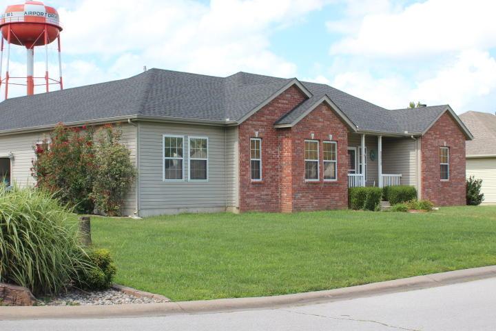 5075 Willow Drive - Photo 1