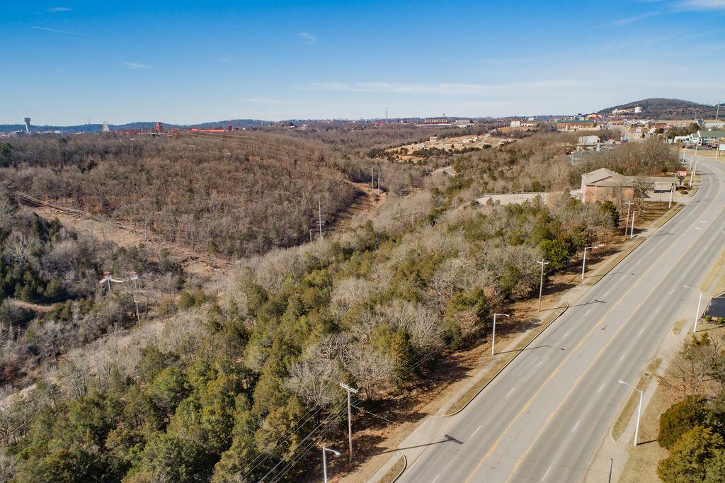 2315, 2345 Shepherd Of The Hills Expressway - Photo 1