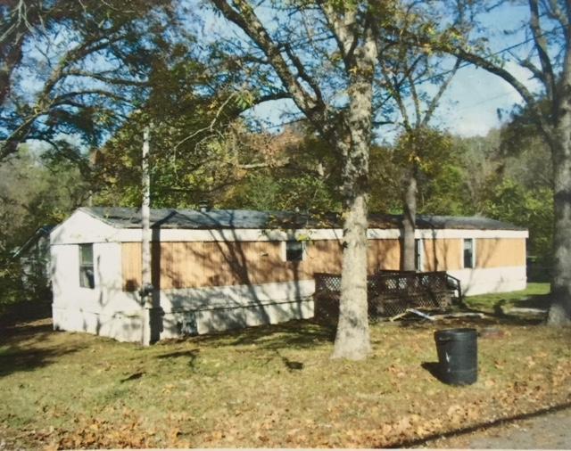 201 David Thurman Drive - Photo 1