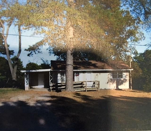 604 Highway F - Photo 1