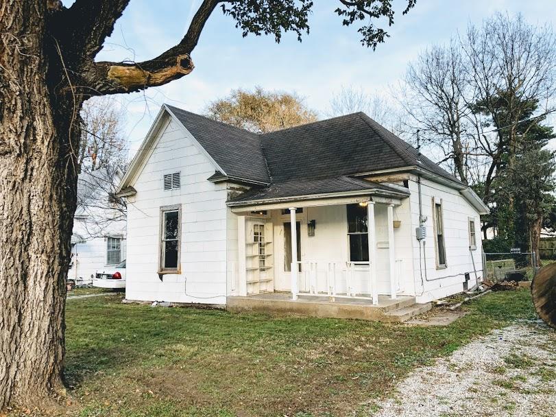 2216 Rogers Avenue - Photo 1