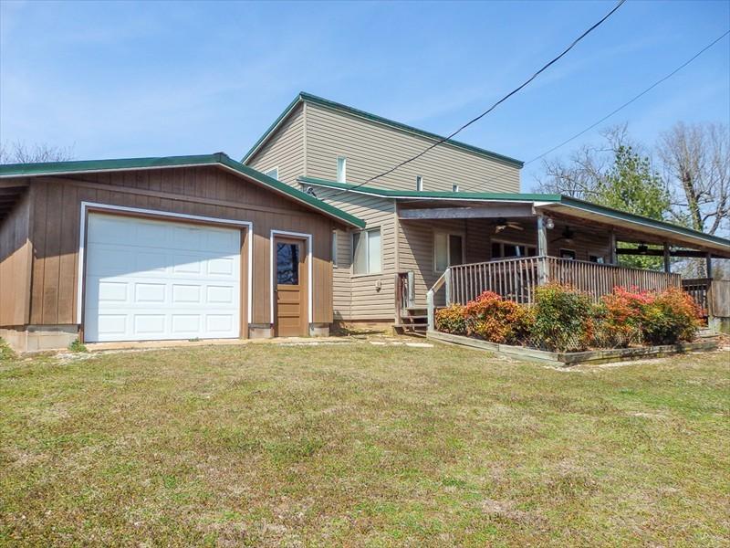 230 Lakeside Drive - Photo 1