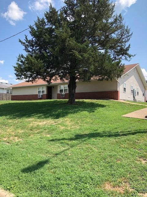 212 Clay Street - Photo 1