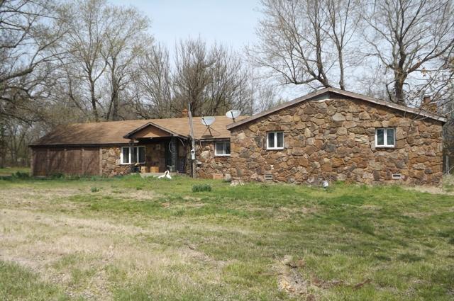 815 Hebron Road - Photo 1