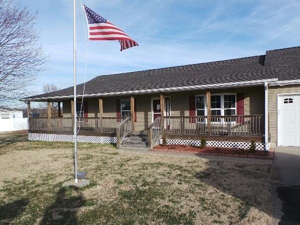 2095 Sunshine Drive - Photo 1
