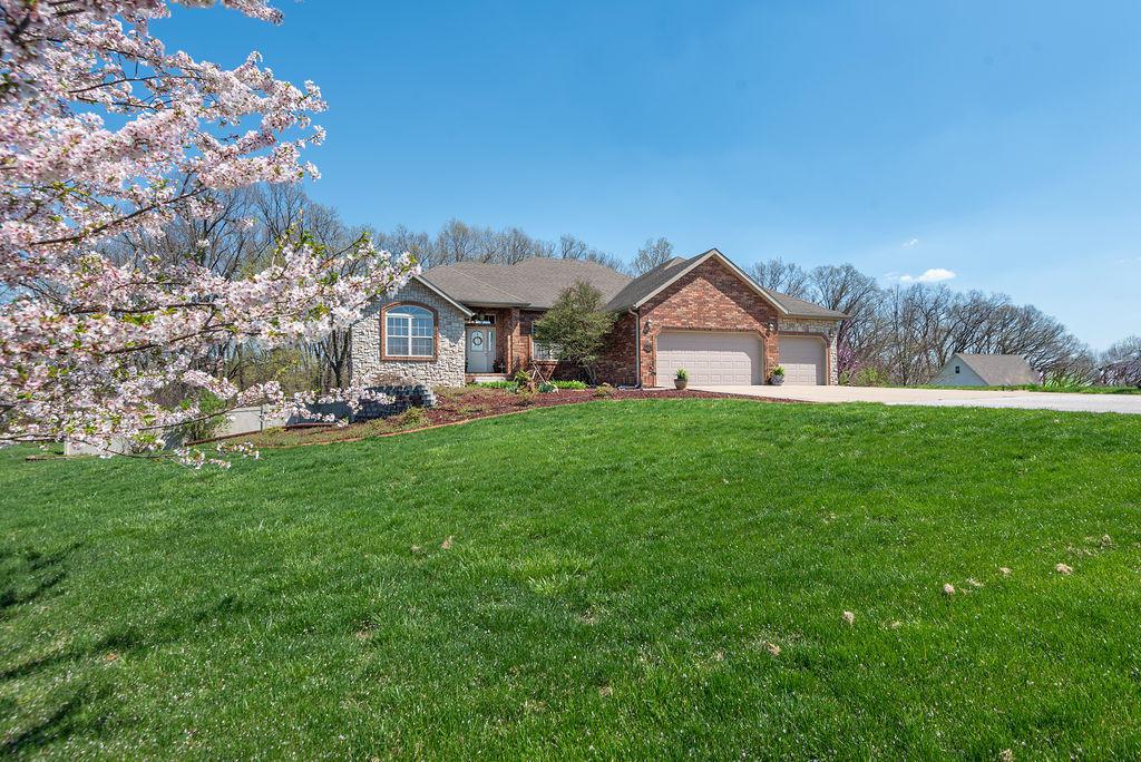 1224 Hickory Lane - Photo 1