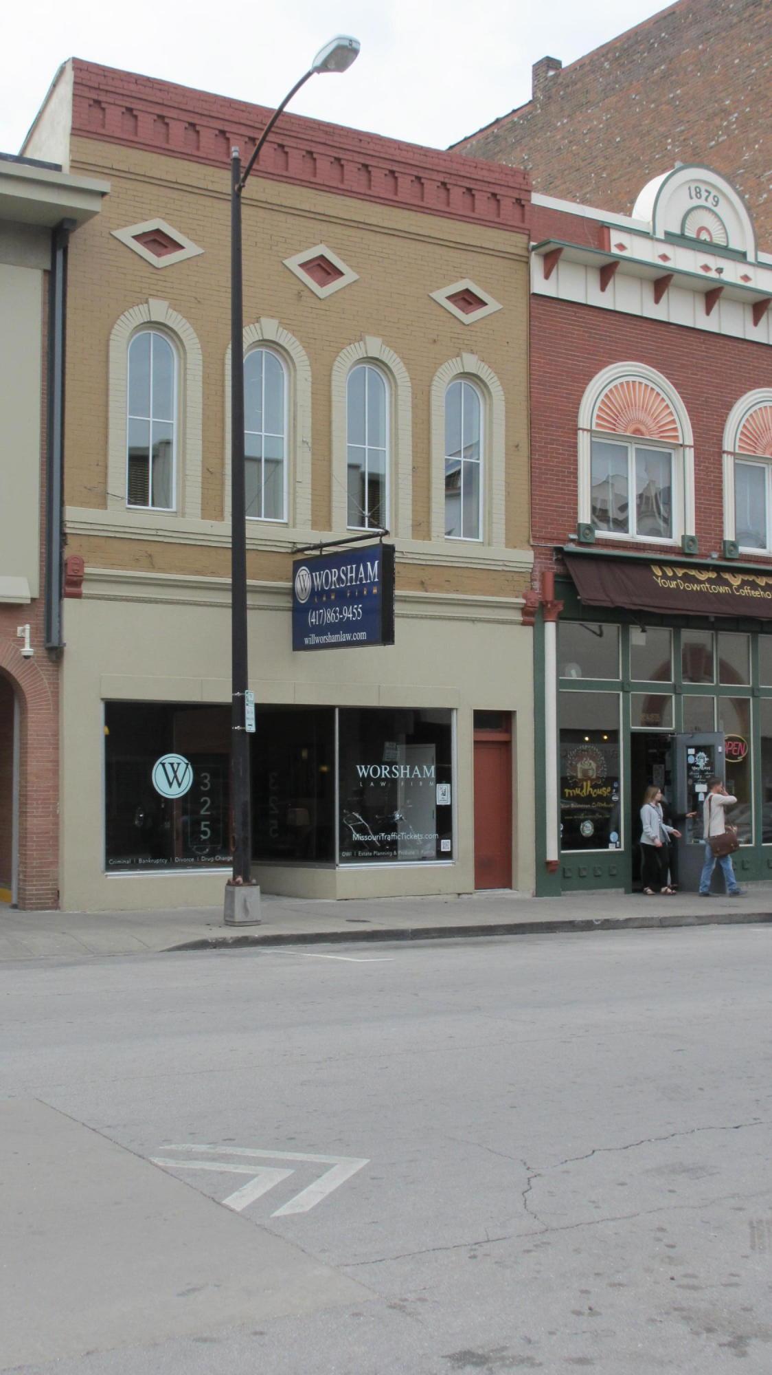 325 South Avenue - Photo 1