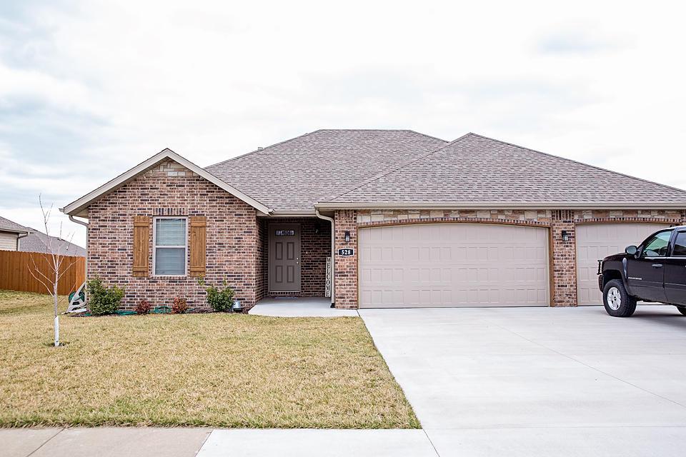 528 Patriot Place Drive - Photo 1