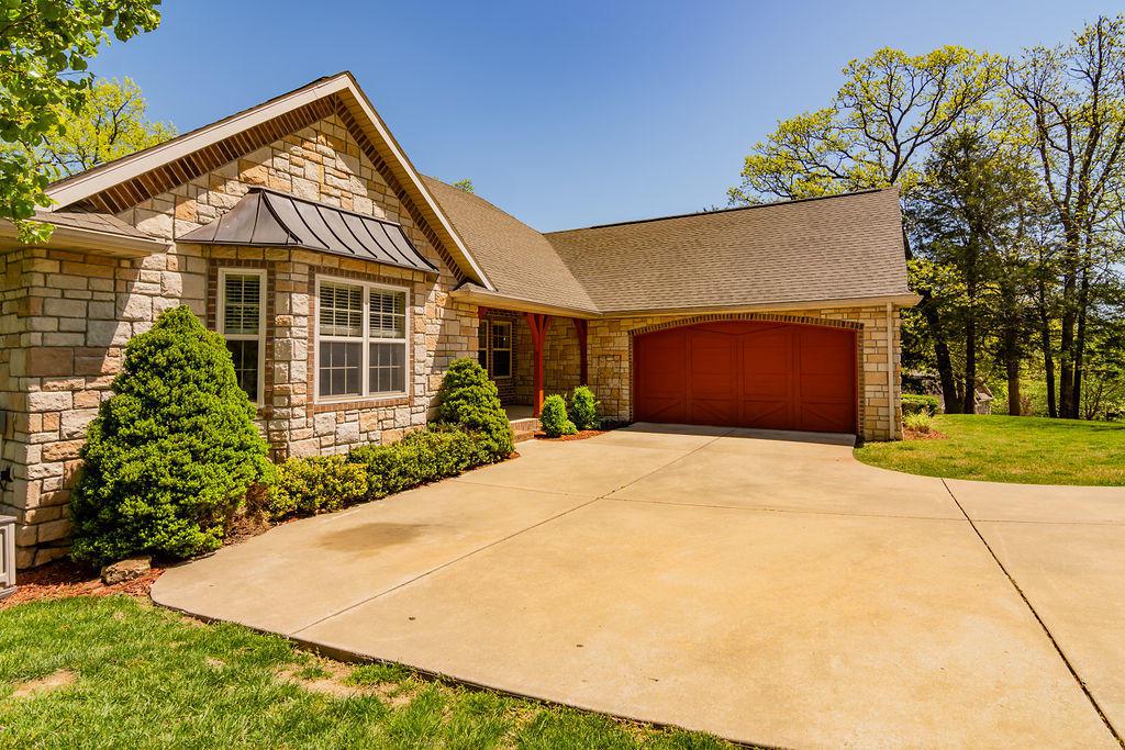 127 Fisher's Spring Road - Photo 1