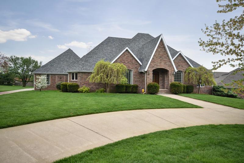 718 Mumford Circle - Photo 1