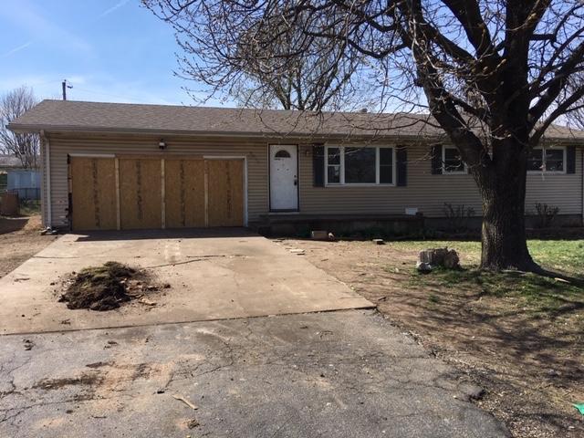 2215 Clifton Avenue - Photo 1