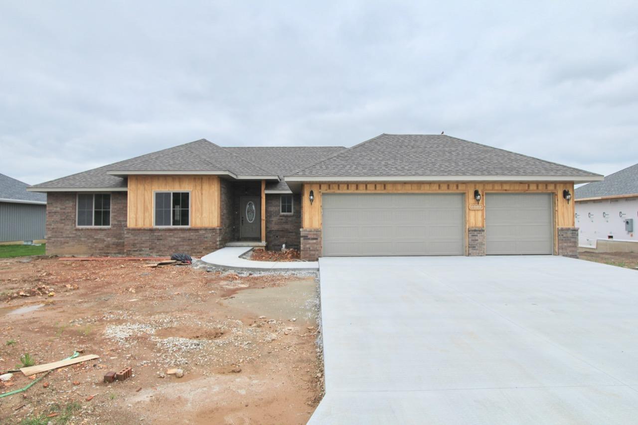 4508 Cloverleaf Terrace - Photo 1