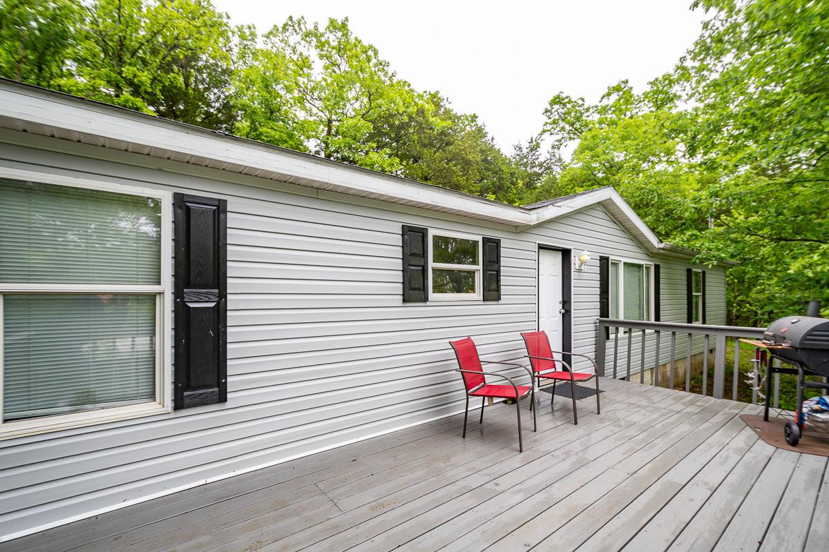 690 Wallace Drive - Photo 1