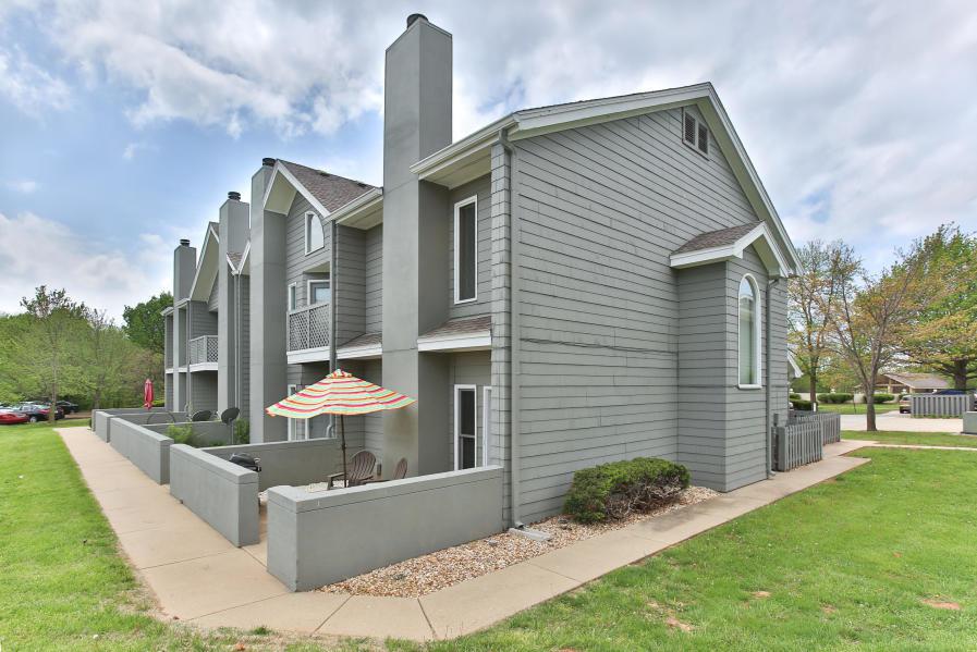 930 Primrose Street - Photo 1
