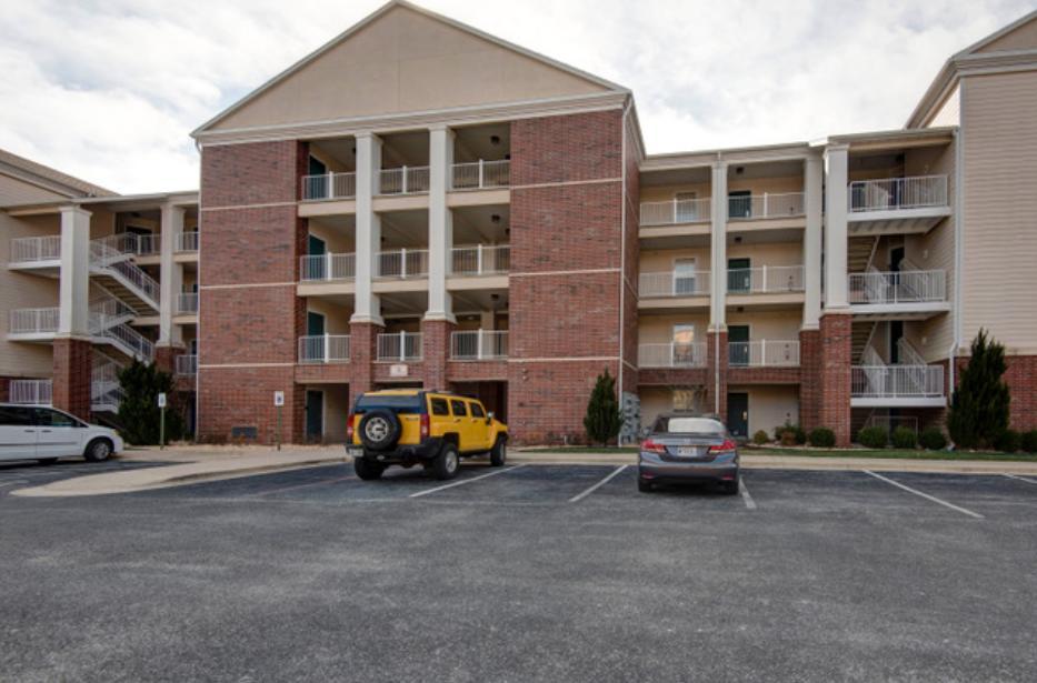 201 Prairie Dunes Drive - Photo 1