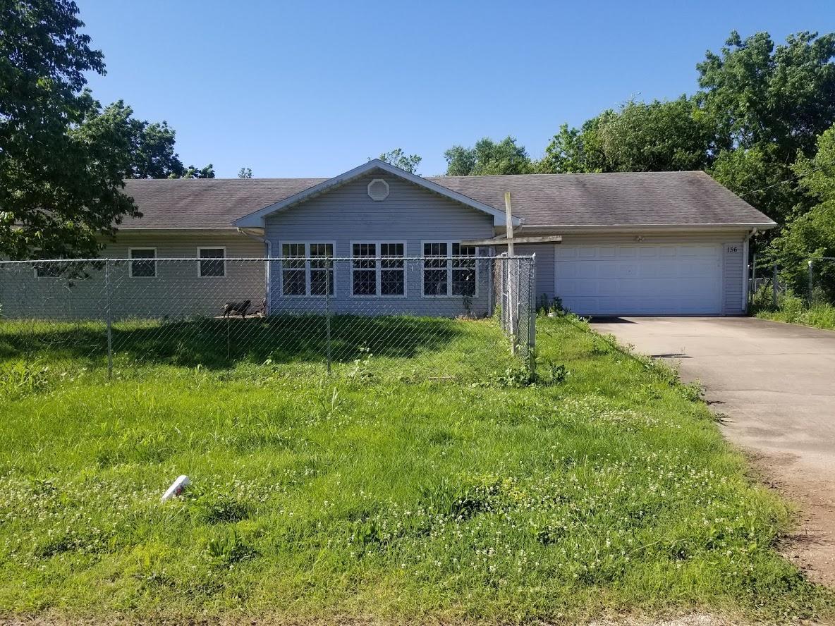 136 Main - Photo 1