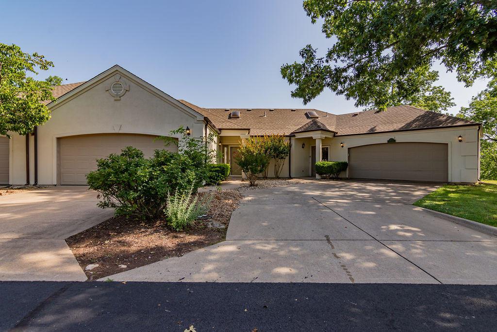 147 Grandview Drive - Photo 1