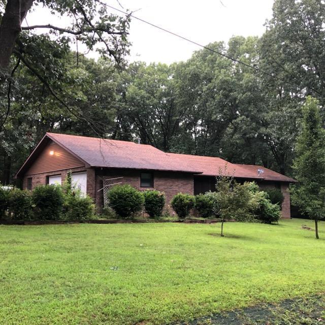 210 Glenwood Circle - Photo 1