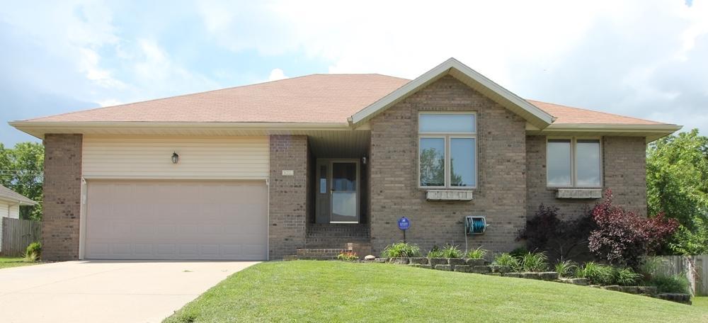 1508 Barnes Street - Photo 1