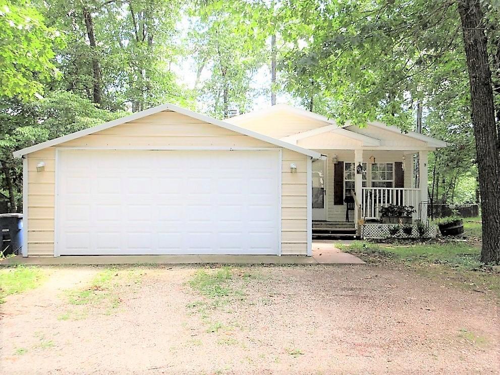 1014 Hawthorn Street - Photo 1