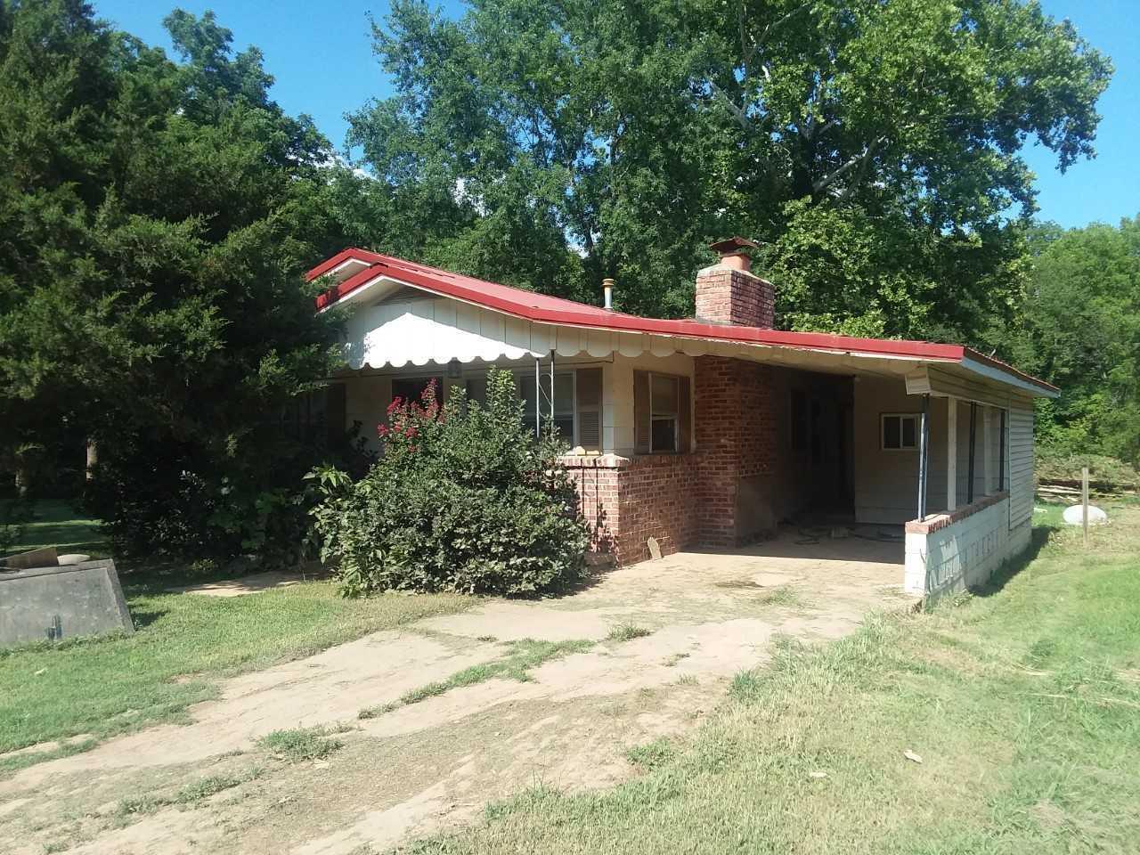 312 Jefferson - Photo 1