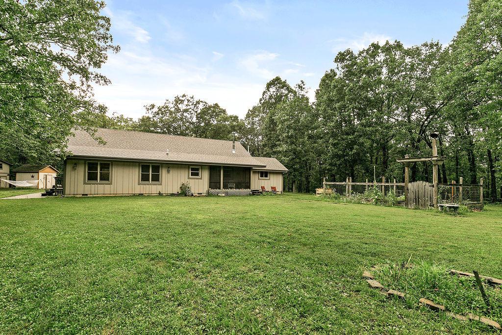136 Paradise Road - Photo 1