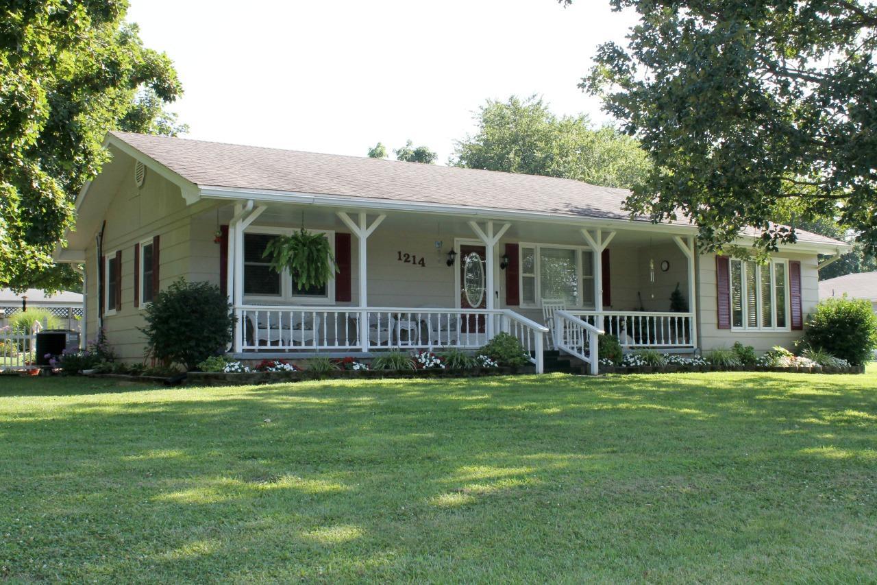 1214 Jackson - Photo 1