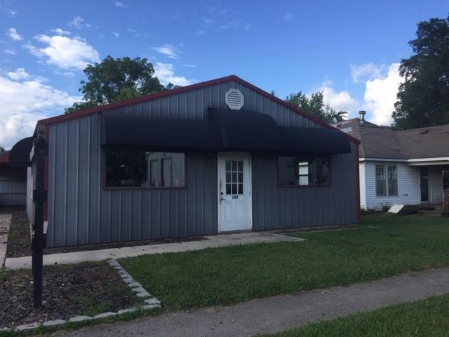 123 Clinton - Photo 1