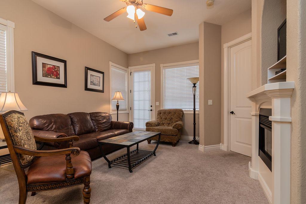 31 Bluebird Way - Photo 1