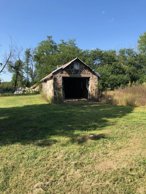 489 Mockingbird Road - Photo 1