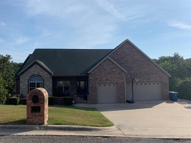 135 Roark Hills Drive - Photo 1