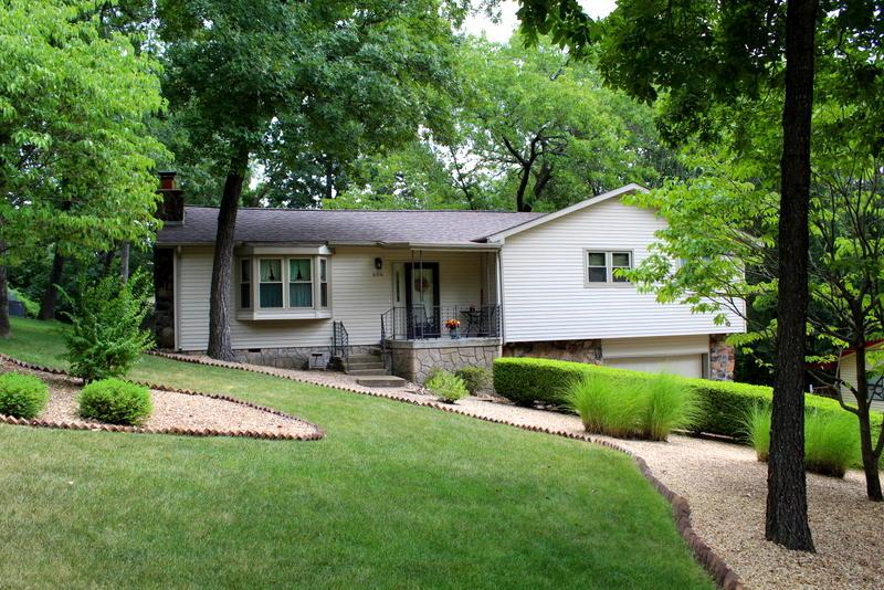 606 Pocahontas Street - Photo 1