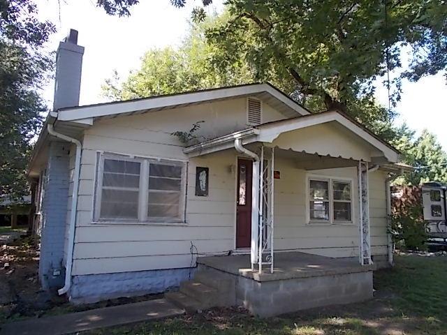 2015 4th Street - Photo 1