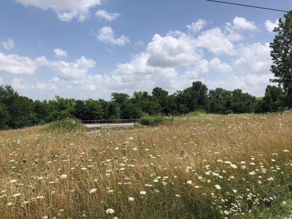 5116 165th Road - Photo 1
