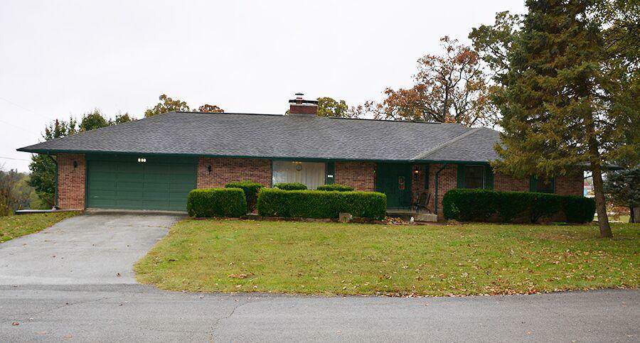 608 Hillcrest Street - Photo 1