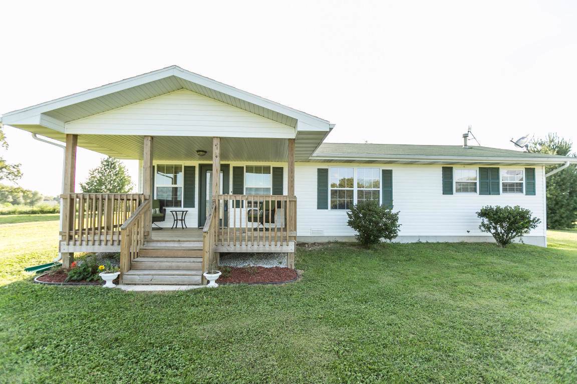 6467 Farm Rd 249 - Photo 1