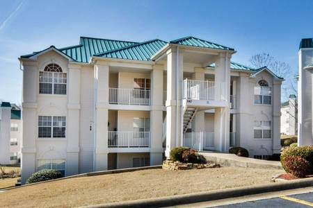 240 Meadow Ridge - Photo 1