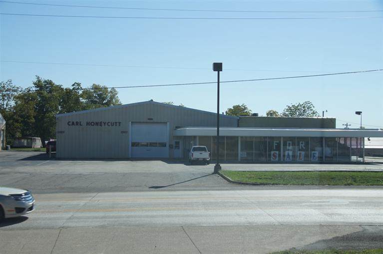 1222 Sam Houston Boulevard - Photo 1
