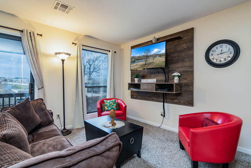 148 Lake Club Drive - Photo 1