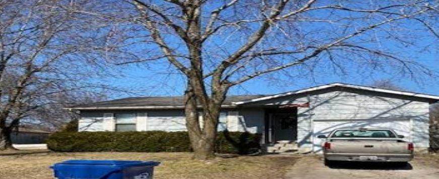 701 Lockhart Street - Photo 1
