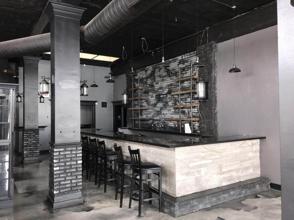 300 Mcdaniel Street - Photo 1