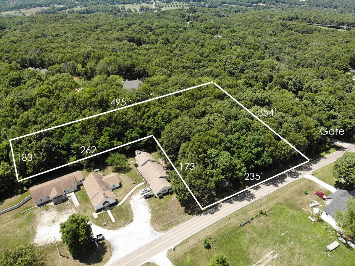 4940 Thicket Lane - Photo 1