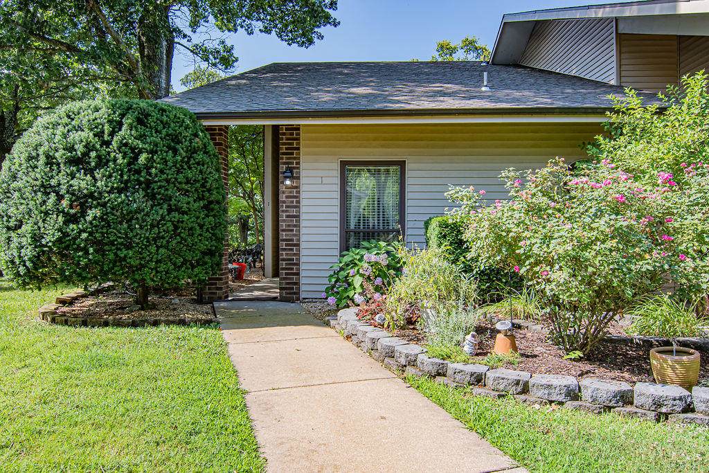 154 Mulligan Lane - Photo 1