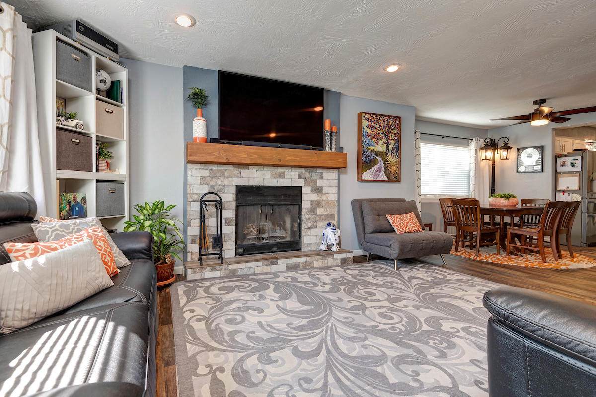 118 Hensley Street - Photo 1