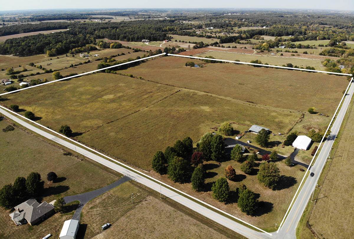 3361 Farm Rd 45 - Photo 1