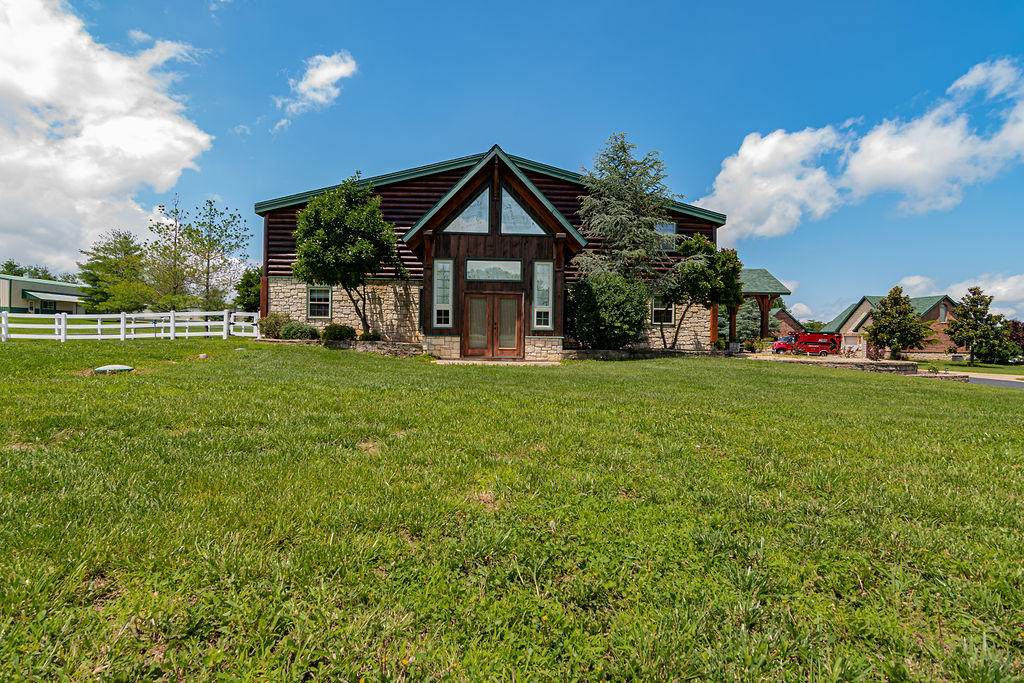 2820 State Hwy W - Photo 1